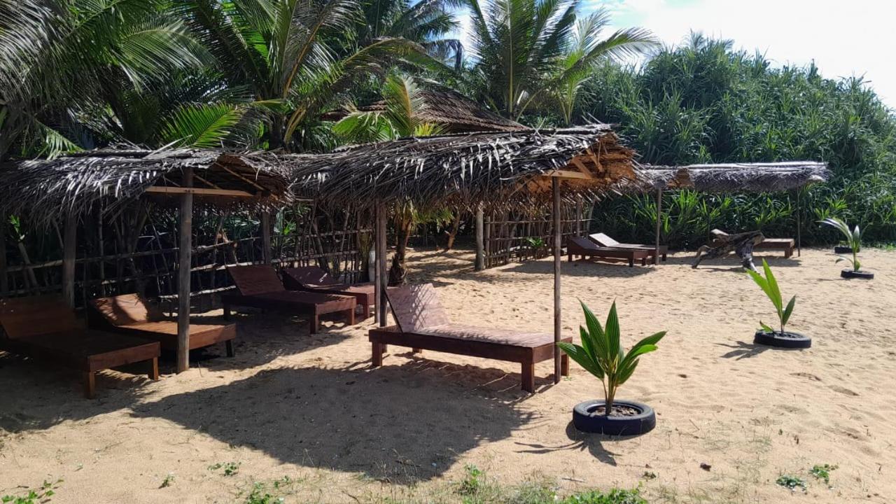 Ravana - Beach Cabanas 希克杜沃 外观 照片